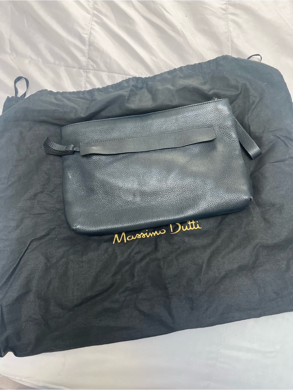 Massimo Dutti Navy Blue Leather Zip Clutch Pouch
